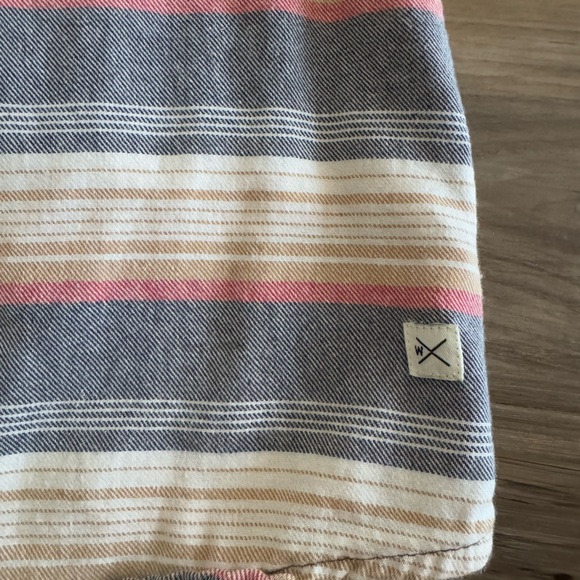 Depart West: Striped Button-Up Shirt- size:men’s large - Picture 4 of 4